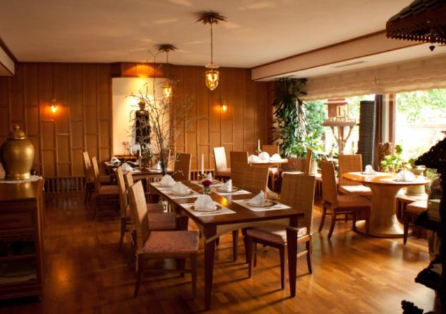 Hotel Pfauen Umkirch Exterior photo